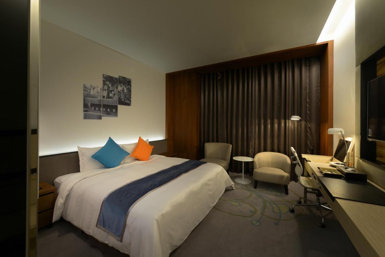 Golden Tulip Glory Fine Hotel Tainan Zewnętrze zdjęcie