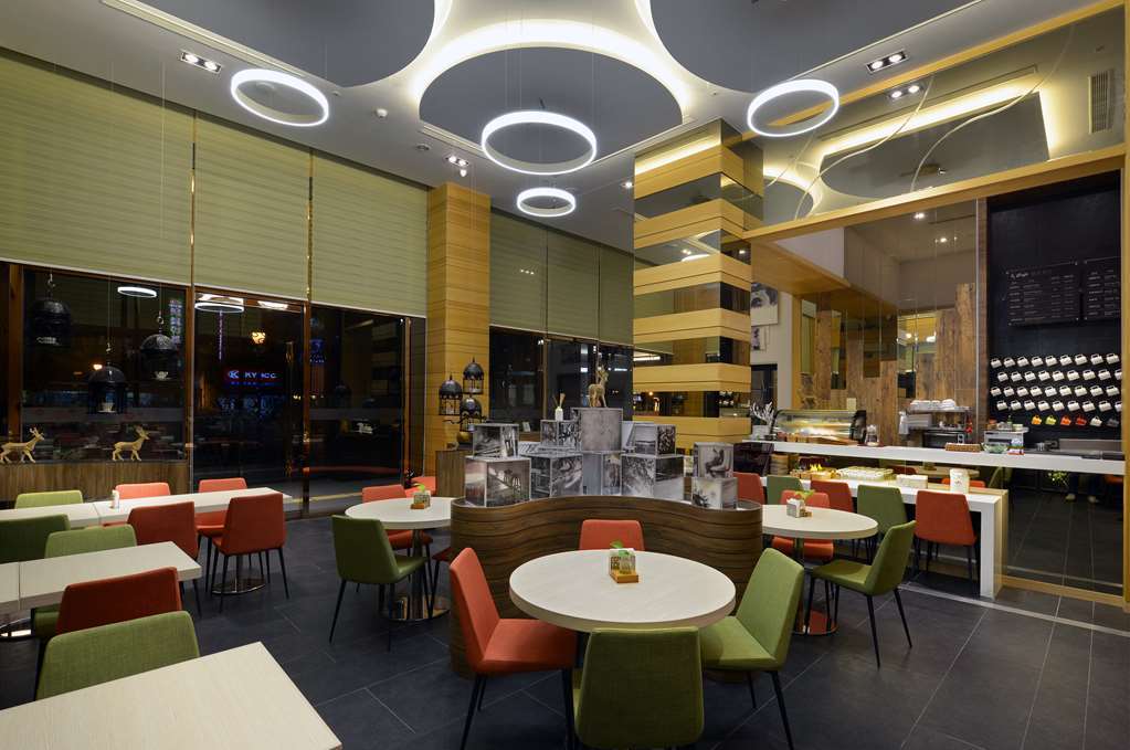 Golden Tulip Glory Fine Hotel Tainan Restauracja zdjęcie