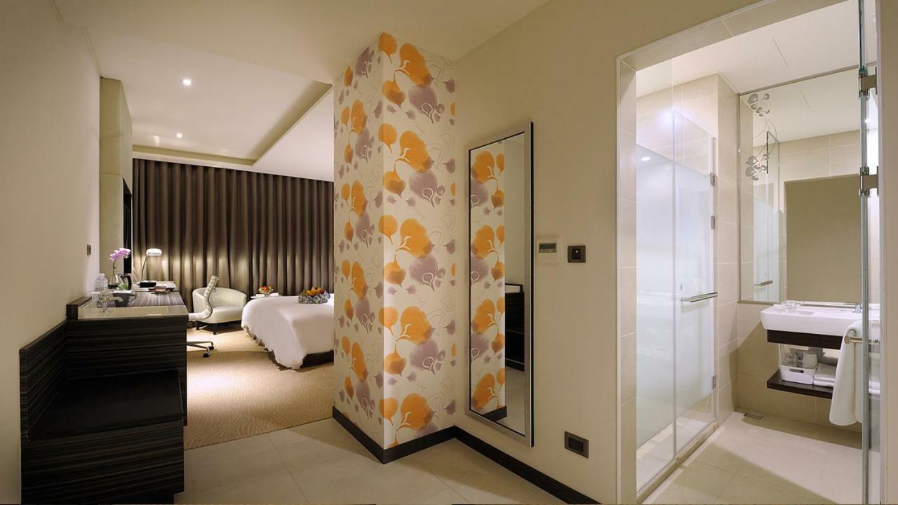 Golden Tulip Glory Fine Hotel Tainan Zewnętrze zdjęcie