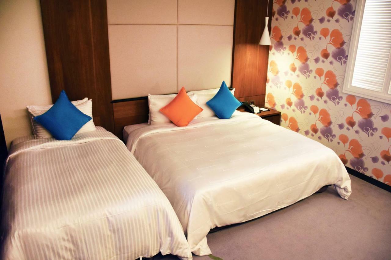 Golden Tulip Glory Fine Hotel Tainan Zewnętrze zdjęcie